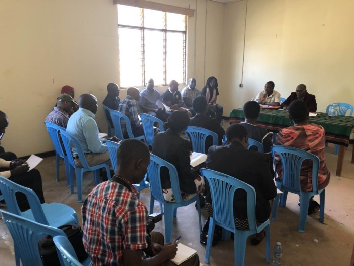 1538296980829210.jpg 議員團(tuán)視察1_副本.jpg